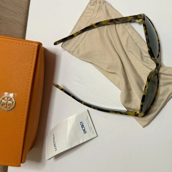 Tory Burch Tortoise Sunglasses TY 7038 504/71 Tory Burch Tortoise Sunglasses TY 7038 504/71 - bibarnabloc.cat main image 3
